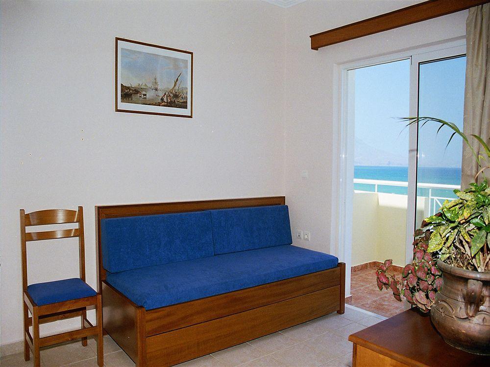 Sunny Bay Hotel Kissamos Exterior photo
